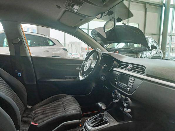 Kia Rio IV с пробегом 2018 года, цена 1 456 000 рублей, 89241 км, седан, Автокод Объявления