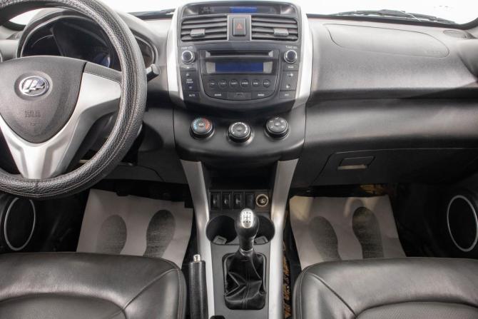 Lifan X60 I Рестайлинг с пробегом 2015 года, цена 729 000 рублей, 88300 км, внедорожник, Автокод Объявления