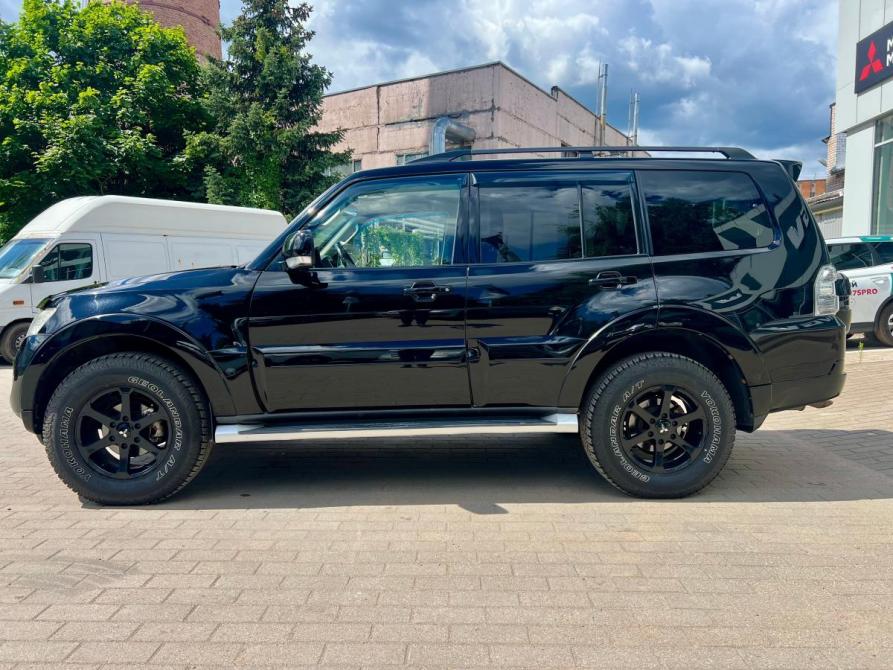 Mitsubishi Pajero IV Рестайлинг 1 Великий Новгород  - изображение 4