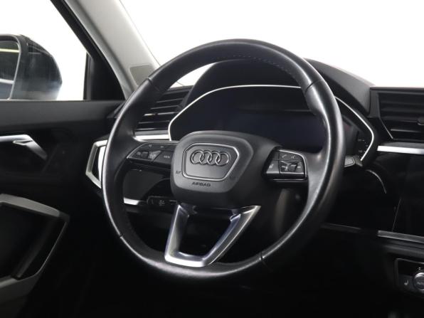 Audi Q3 Sportback II (F3) с пробегом 2020 года, цена 3 899 000 рублей, 66111 км, внедорожник, Автокод Объявления