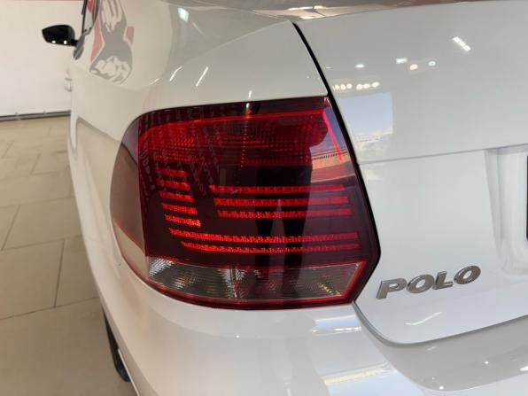 Volkswagen Polo V Рестайлинг с пробегом 2018 года, цена 1 149 000 рублей, 181433 км, седан, Автокод Объявления