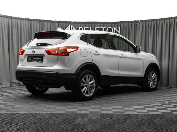 Nissan Qashqai II с пробегом 2017 года, цена 1 640 000 рублей, 126114 км, внедорожник, Автокод Объявления