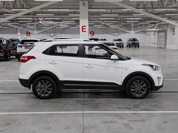 Hyundai Creta I Рестайлинг с пробегом 2021 года, цена 1 820 000 рублей, 110134 км, внедорожник, Автокод Объявления
