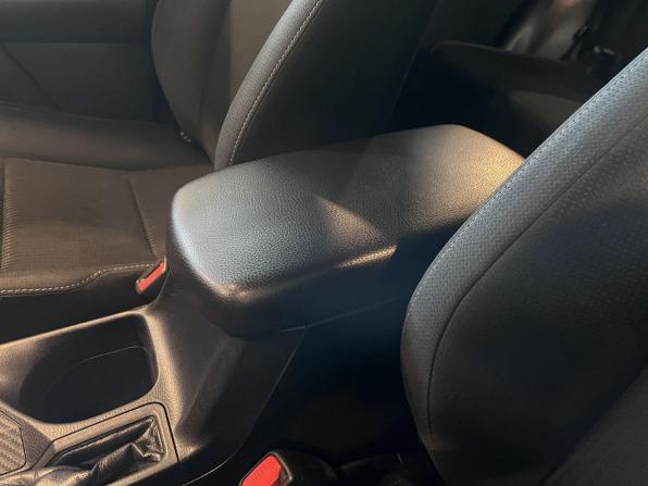 Toyota RAV4 IV (XA40) с пробегом 2015 года, цена 1 900 000 рублей, 240886 км, внедорожник, Автокод Объявления