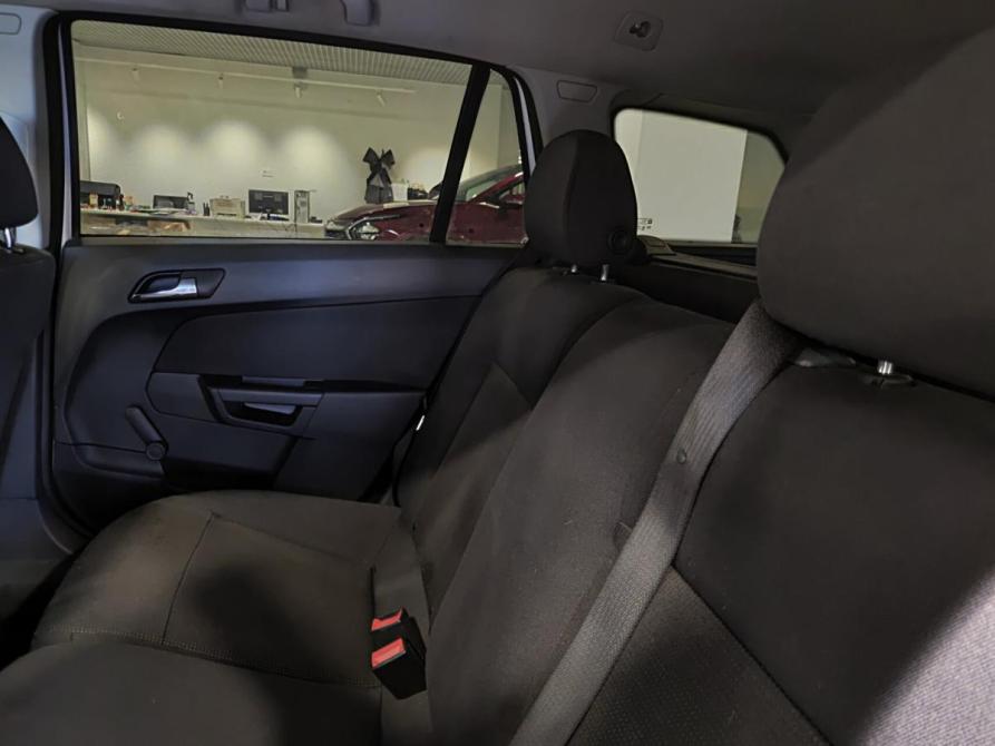 Opel Astra H Рестайлинг Казань  - изображение 15