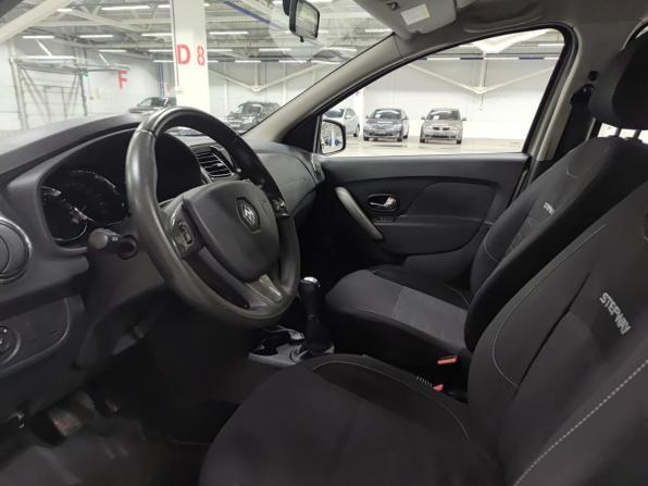 Renault Sandero II с пробегом 2016 года, цена 910 000 рублей, 96401 км, хэтчбек, Автокод Объявления