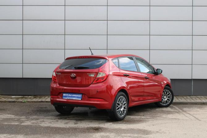 Hyundai Solaris I Рестайлинг с пробегом 2014 года, цена 755 000 рублей, 242372 км, хэтчбек, Автокод Объявления
