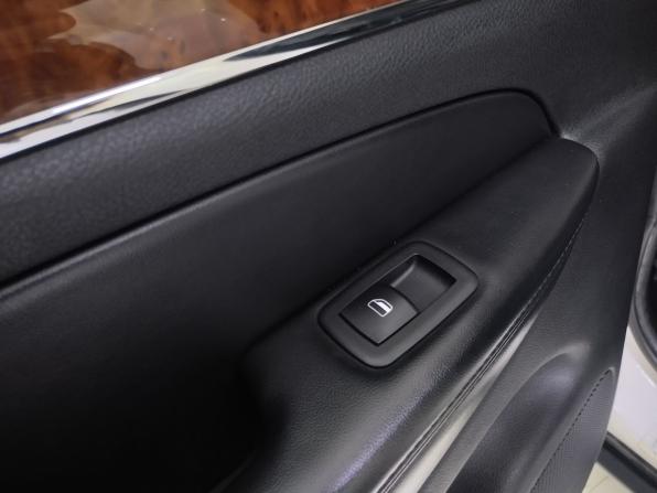 Jeep Grand Cherokee IV (WK2) с пробегом 2012 года, цена 1 695 000 рублей, 212397 км, внедорожник, Автокод Объявления