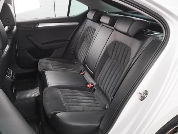 Skoda Superb III с пробегом 2016 года, цена 1 850 000 рублей, 135425 км, лифтбек, Автокод Объявления