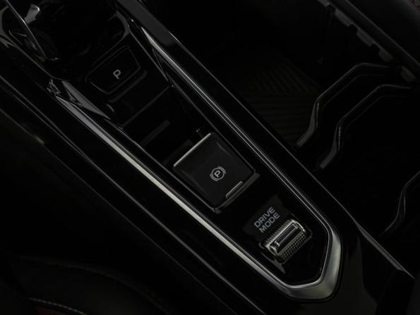 Geely Coolray I Рестайлинг с пробегом 2024 года, цена 2 420 000 рублей, 19900 км, внедорожник, Автокод Объявления