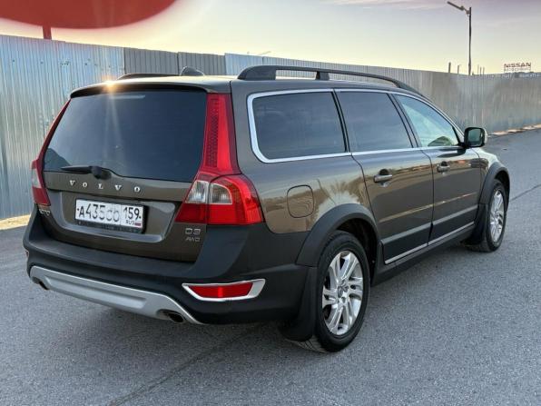Volvo XC70 II с пробегом 2011 года, цена 1 490 000 рублей, 179225 км, универсал, Автокод Объявления