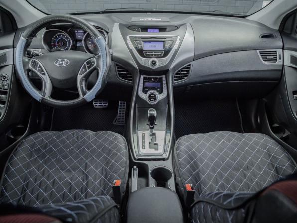 Hyundai Elantra V (MD) с пробегом 2011 года, цена 1 020 000 рублей, 236000 км, седан, Автокод Объявления