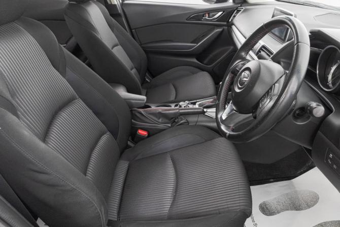 Mazda Axela III с пробегом 2015 года, цена 1 469 000 рублей, 133000 км, седан, Автокод Объявления