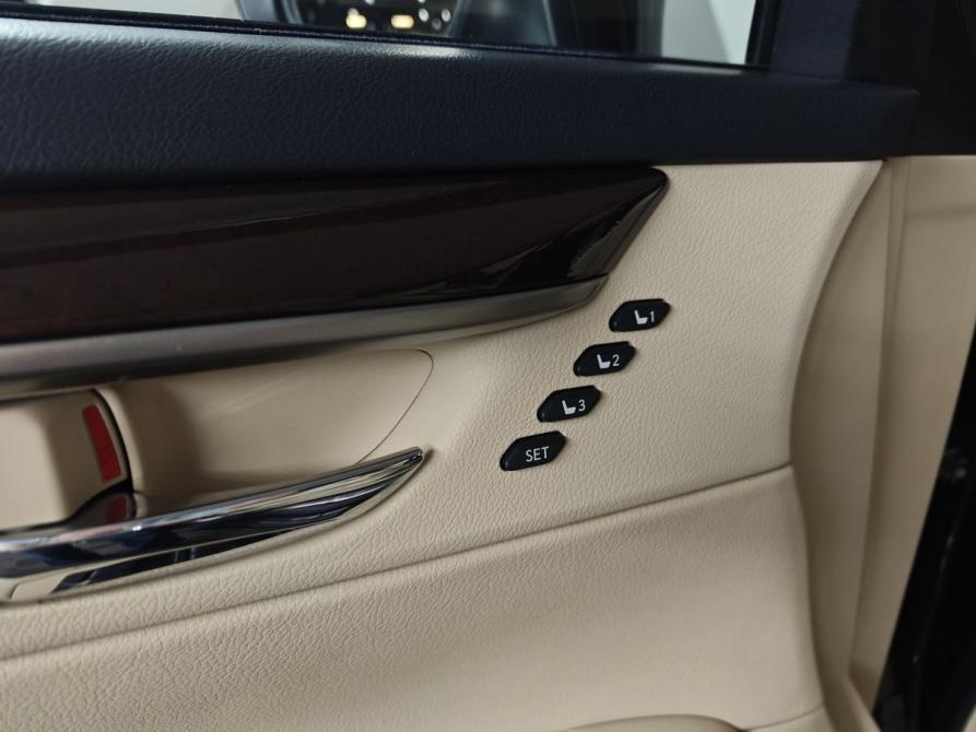 Lexus ES VI Москва  - изображение 25