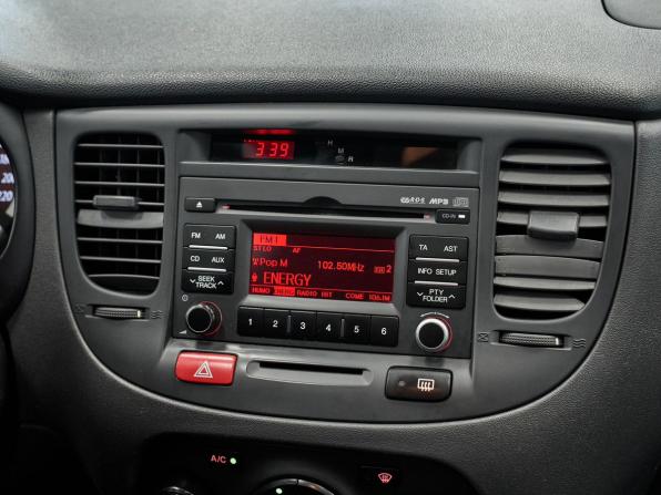 Kia Rio II Рестайлинг с пробегом 2010 года, цена 550 000 рублей, 186815 км, седан, Автокод Объявления