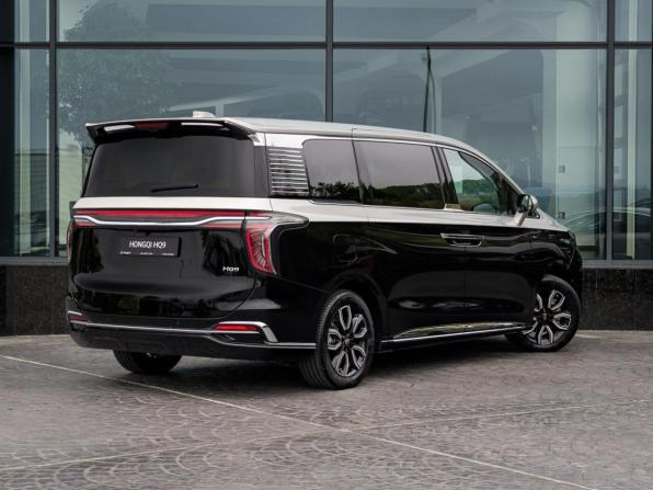 Hongqi HQ9 с пробегом 2023 года, цена 5 099 000 рублей, 10278 км, минивэн, Автокод Объявления