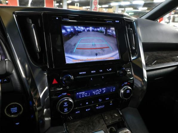 Toyota Alphard III Рестайлинг с пробегом 2019 года, цена 3 898 000 рублей, 250680 км, минивэн, Автокод Объявления