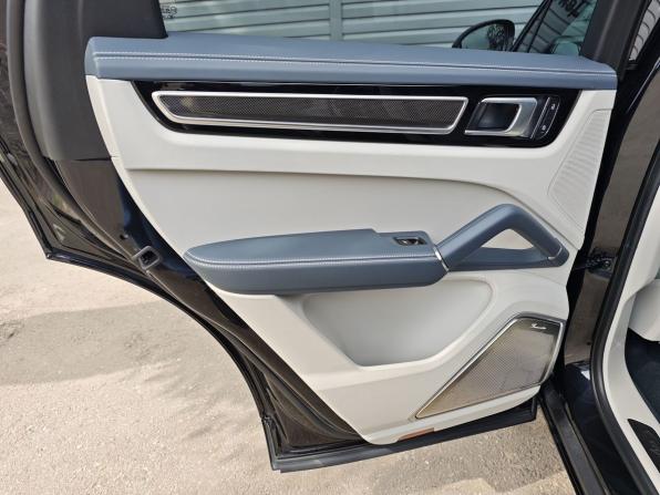Porsche Cayenne III с пробегом 2022 года, цена 14 990 000 рублей, 17215 км, внедорожник, Автокод Объявления