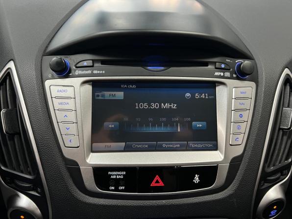 Hyundai ix35 I с пробегом 2012 года, цена 1 099 000 рублей, 237000 км, внедорожник, Автокод Объявления
