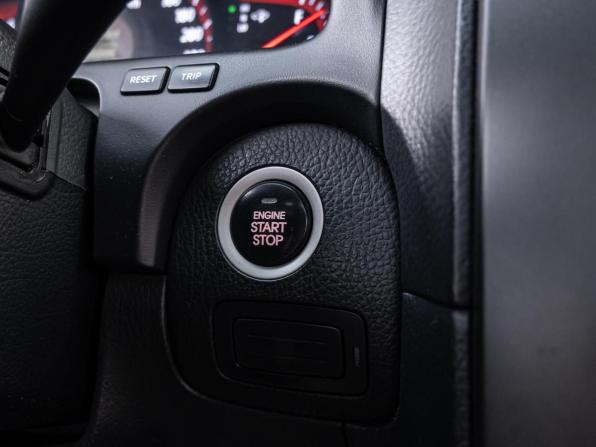 Kia Mohave I с пробегом 2015 года, цена 1 980 000 рублей, 334487 км, внедорожник, Автокод Объявления