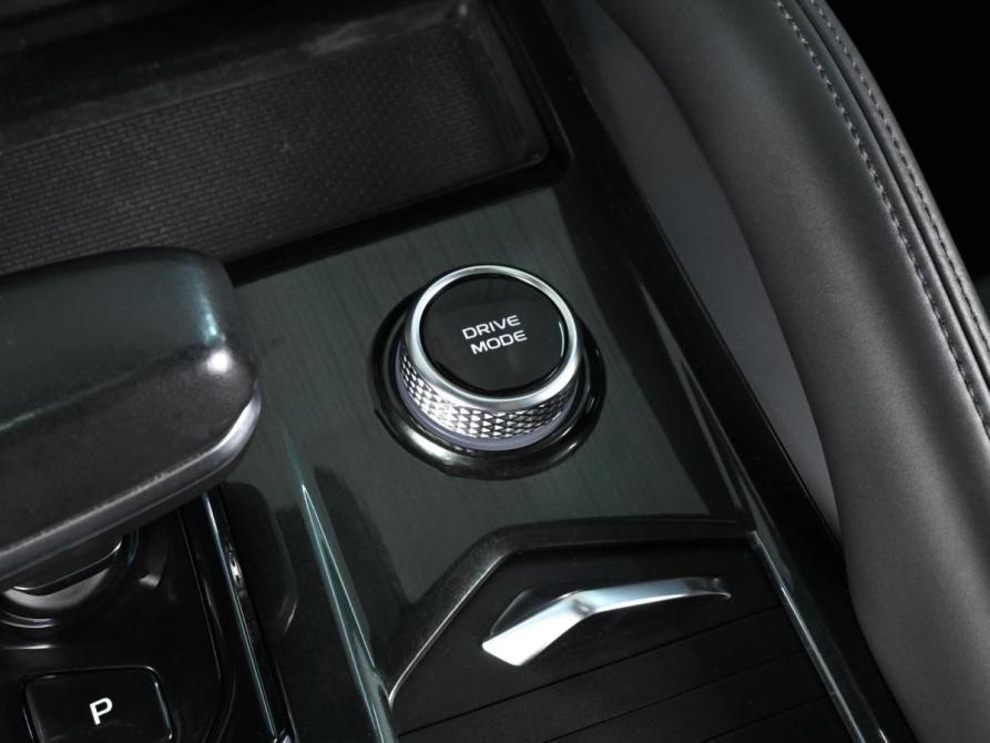 Geely Monjaro I Ростов-на-Дону  - изображение 19