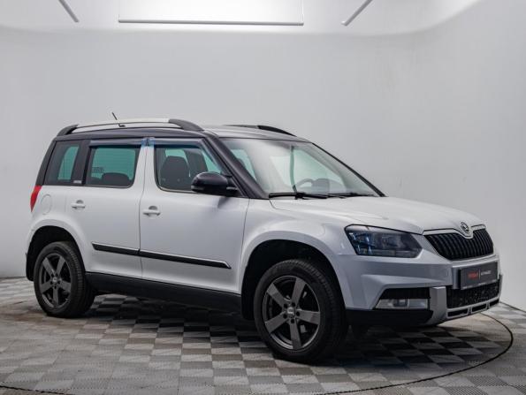 Skoda Yeti I Рестайлинг с пробегом 2017 года, цена 1 445 000 рублей, 136556 км, внедорожник, Автокод Объявления