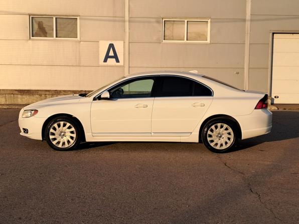 Volvo S80 II Рестайлинг с пробегом 2012 года, цена 990 000 рублей, 217339 км, седан, Автокод Объявления