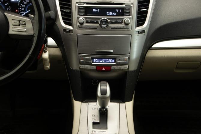 Subaru Legacy V с пробегом 2011 года, цена 1 150 000 рублей, 257712 км, седан, Автокод Объявления