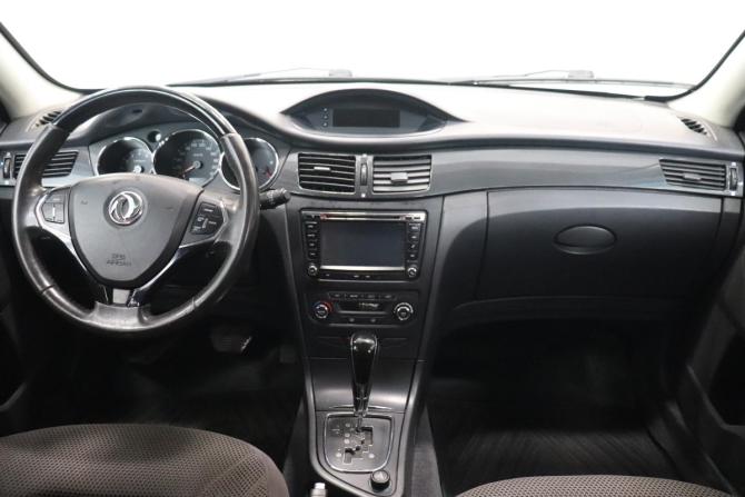 Dongfeng H30 Cross с пробегом 2016 года, цена 494 000 рублей, 170955 км, хэтчбек, Автокод Объявления