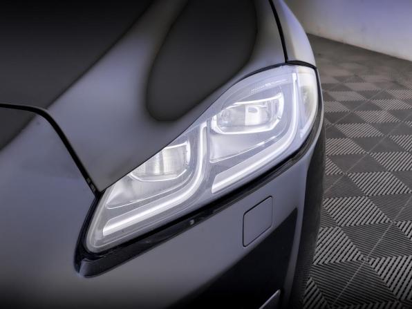 Jaguar XJ IV (X351) Рестайлинг с пробегом 2019 года, цена 3 700 000 рублей, 95135 км, седан, Автокод Объявления