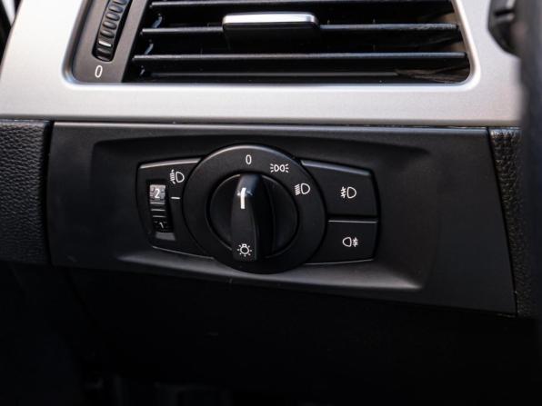 BMW 3 серии V (E90/E91/E92/E93) с пробегом 2007 года, цена 825 000 рублей, 299342 км, седан, Автокод Объявления