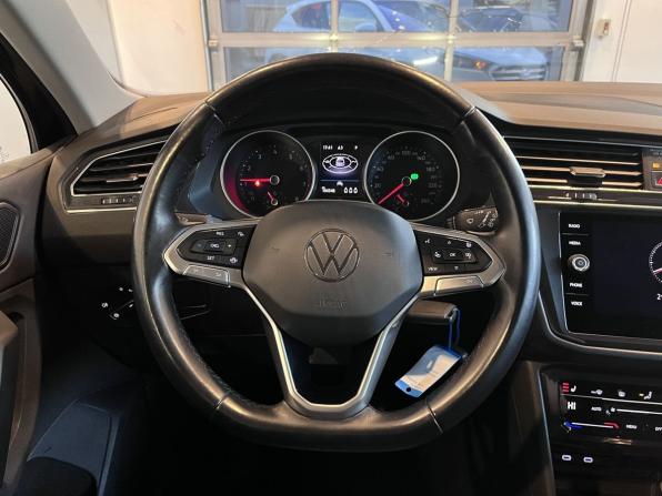 Volkswagen Tiguan II Рестайлинг с пробегом 2021 года, цена 2 365 000 рублей, 104364 км, внедорожник, Автокод Объявления