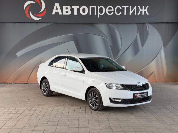 Skoda Rapid I Рестайлинг с пробегом 2019 года, цена 1 435 000 рублей, 92090 км, лифтбек, Автокод Объявления
