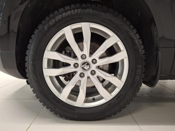 Skoda Karoq I с пробегом 2020 года, цена 2 316 000 рублей, 84305 км, внедорожник, Автокод Объявления