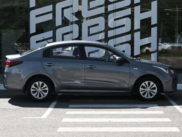 Kia Rio IV с пробегом 2018 года, цена 1 279 000 рублей, 123737 км, седан, Автокод Объявления