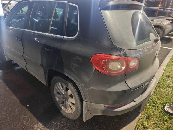 Volkswagen Tiguan I с пробегом 2010 года, цена 699 000 рублей, 498899 км, внедорожник, Автокод Объявления