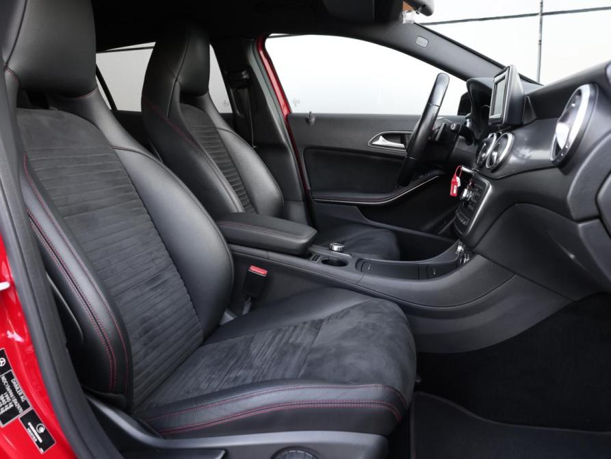 Mercedes-Benz GLA I (X156) Москва  - изображение 12