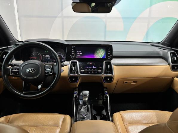 Kia Sorento IV с пробегом 2020 года, цена 3 300 000 рублей, 58100 км, внедорожник, Автокод Объявления
