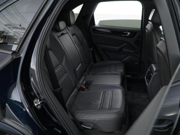 Porsche Cayenne III с пробегом 2018 года, цена 5 584 050 рублей, 127881 км, внедорожник, Автокод Объявления