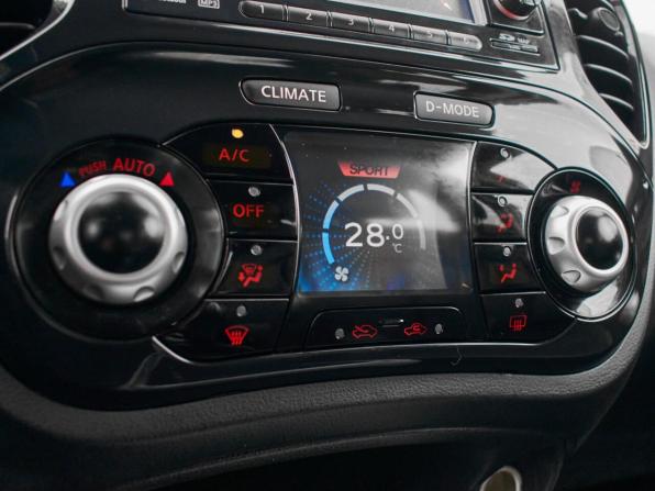 Nissan Juke I с пробегом 2012 года, цена 1 100 000 рублей, 121415 км, внедорожник, Автокод Объявления