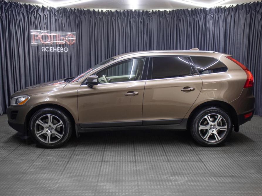 Volvo XC60 I Москва  - изображение 8