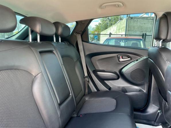 Hyundai ix35 I с пробегом 2012 года, цена 1 317 000 рублей, 156358 км, внедорожник, Автокод Объявления