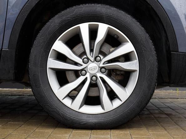 Geely Atlas I с пробегом 2020 года, цена 1 615 000 рублей, 133692 км, внедорожник, Автокод Объявления