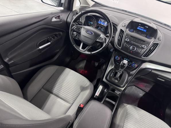 Ford C-MAX II Рестайлинг с пробегом 2017 года, цена 1 100 000 рублей, 152993 км, компактвэн, Автокод Объявления