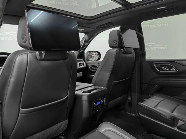 Chevrolet Tahoe V с пробегом 2021 года, цена 8 900 000 рублей, 41786 км, внедорожник, Автокод Объявления