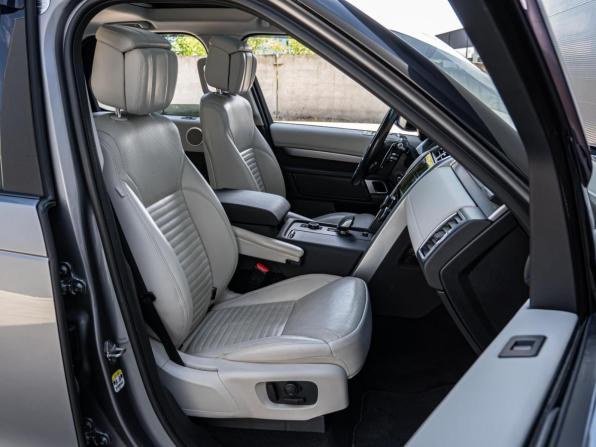 Land Rover Discovery V Рестайлинг с пробегом 2021 года, цена 6 970 000 рублей, 107694 км, внедорожник, Автокод Объявления