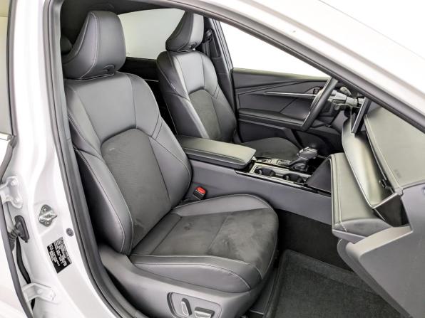 Toyota Camry IX (XV80) China Market с пробегом 2024 года, цена 3 750 000 рублей, 12589 км, седан, Автокод Объявления