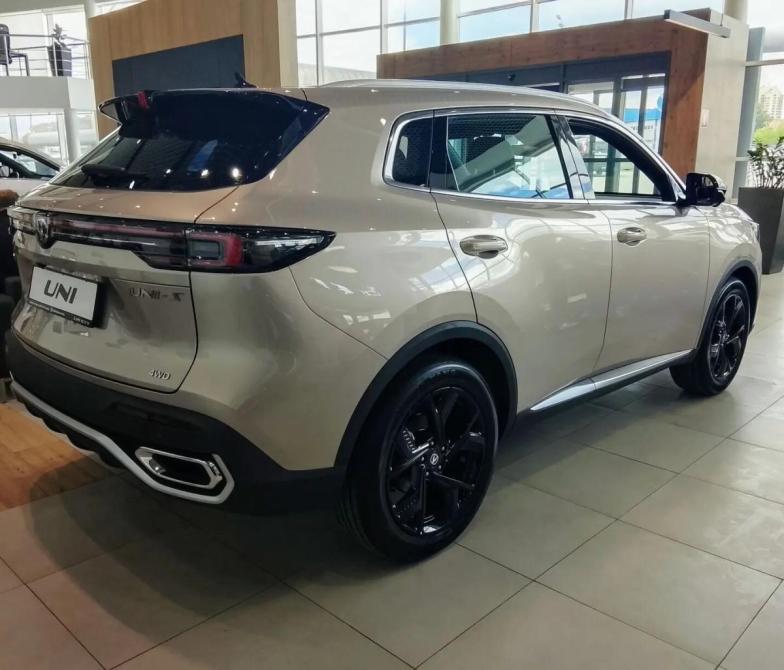 Changan UNI-S (CS55 Plus) Москва  - изображение 5