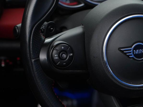 Mini Cabrio III Рестайлинг с пробегом 2019 года, цена 3 499 999 рублей, 39051 км, кабриолет, Автокод Объявления