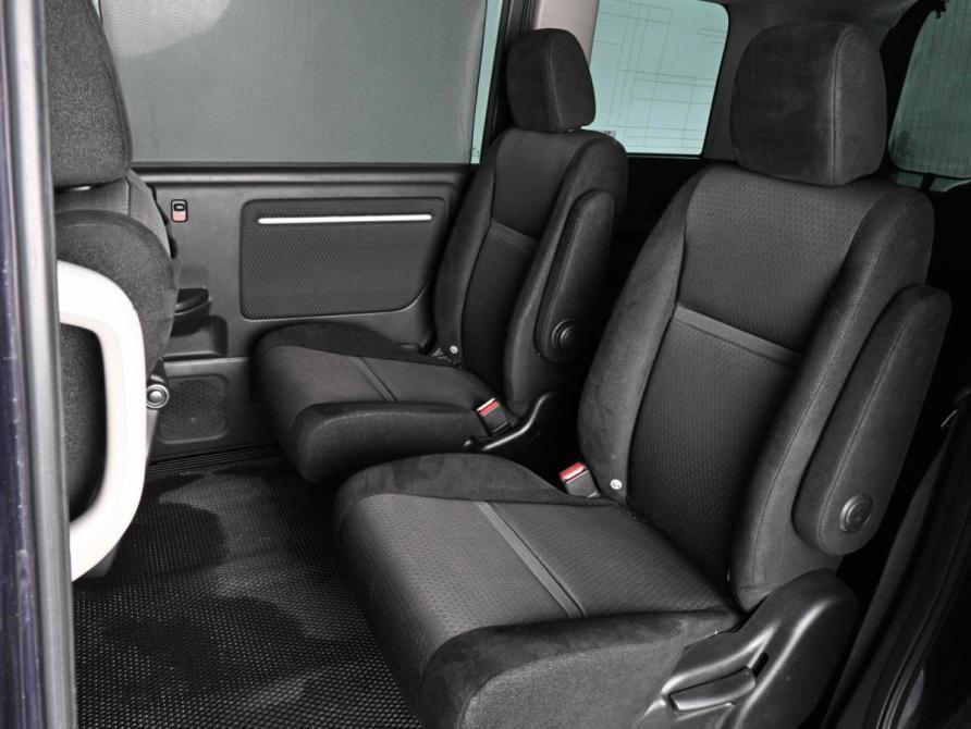 Honda Stepwgn V Рестайлинг Ростов-на-Дону  - изображение 7